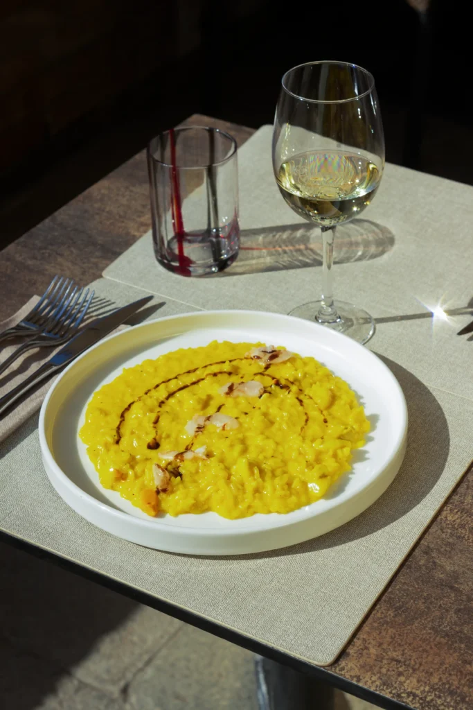 Risotto allo zafferano con riduzione balsamica, galleria fotografica Cantinone Storico Venezia