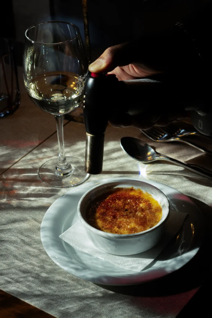Creme brulee, dessert del ristorante Cantinone Storico Venezia